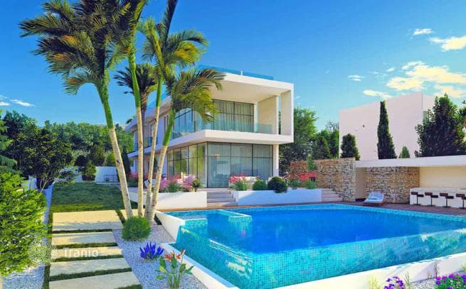 4-Bedroom Villa in Polis, Cyprus
