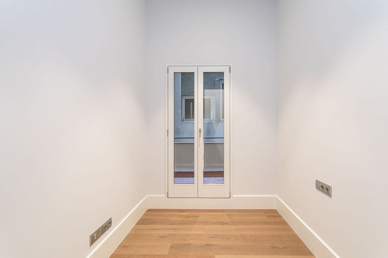 Квартира в Барселоне, Испания, 120 м², фото 5