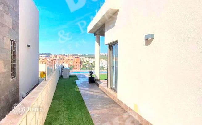 3-комнатный коттедж 118 м² в Деэса де Кампоамор, Испания, фото 2