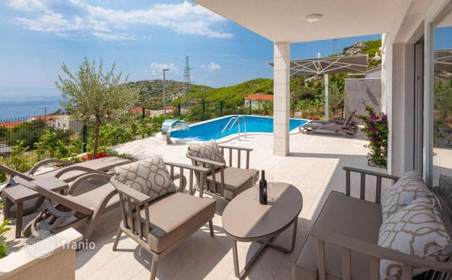 3-Bedroom Villa in Makarska, Croatia, photo 2