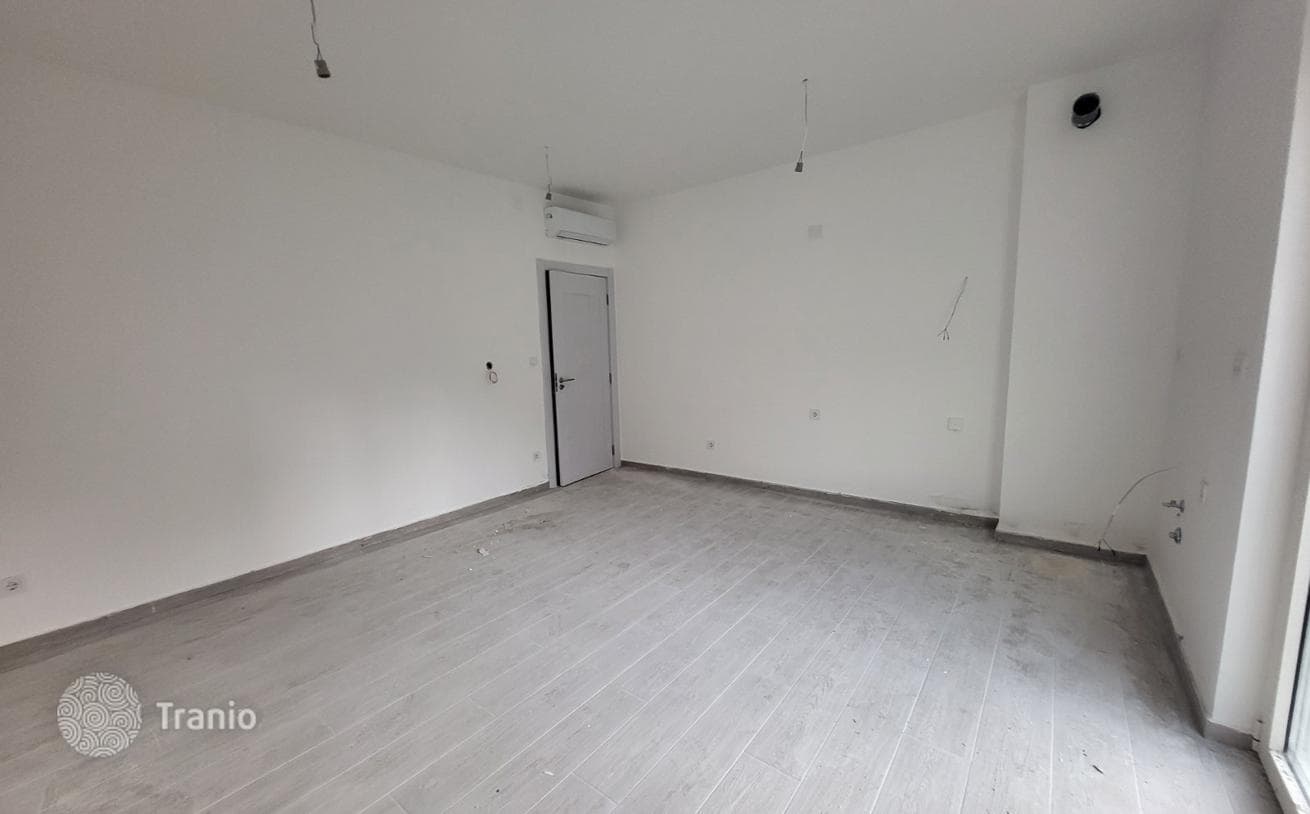 Apartment 500 m from the Sea in Becici, Budva