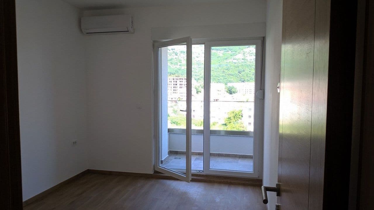 Квартира в Будве, Черногория, 97 м², фото 4