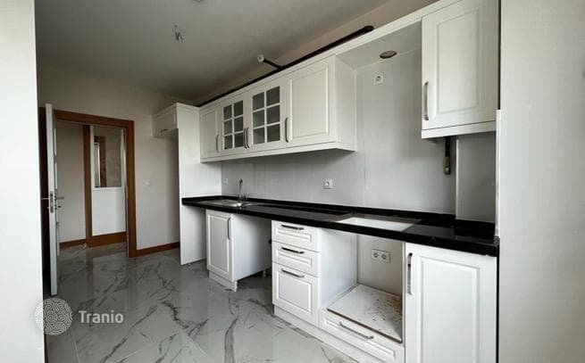 3-Bedroom Apartment with Sea View in Kartal, Istanbul, photo 5