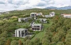 3-Bedroom Villa with Private Pool in Budva, photo 3
