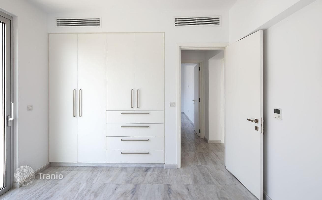2-Bedroom Apartment in Germasogeia, Limassol, photo 4