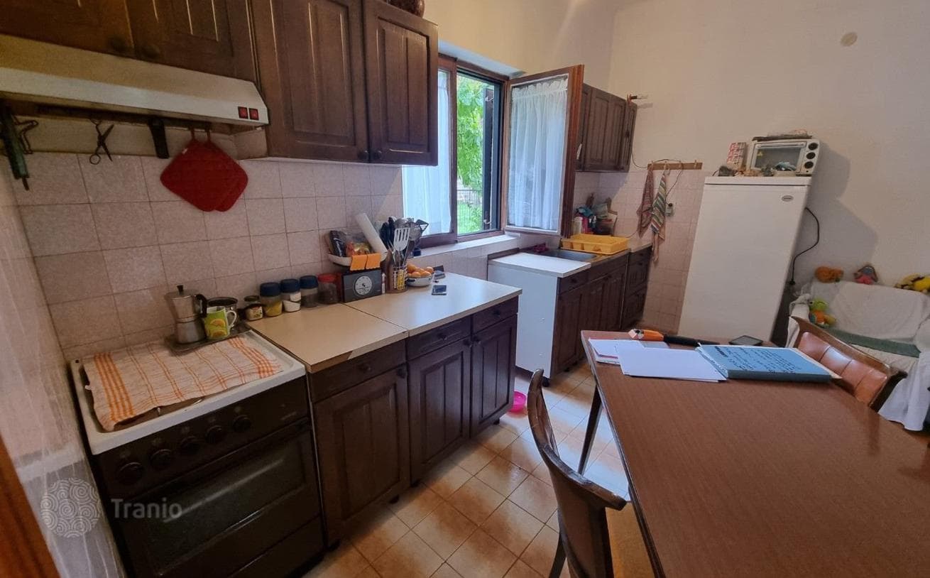 2-Bedroom Apartment in Kastel Stari, Dalmatia, photo 3