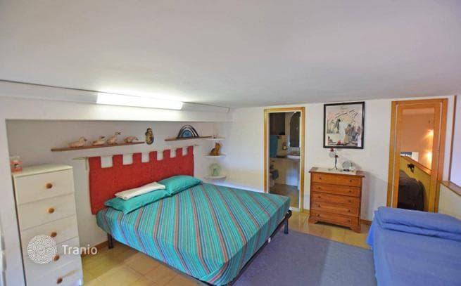 3-Bedroom Apartment in Liguria, Italy, photo 2