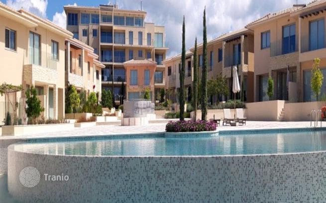 2-Bedroom Apartment with Garden View in Paphos, Cyprus, photo 2