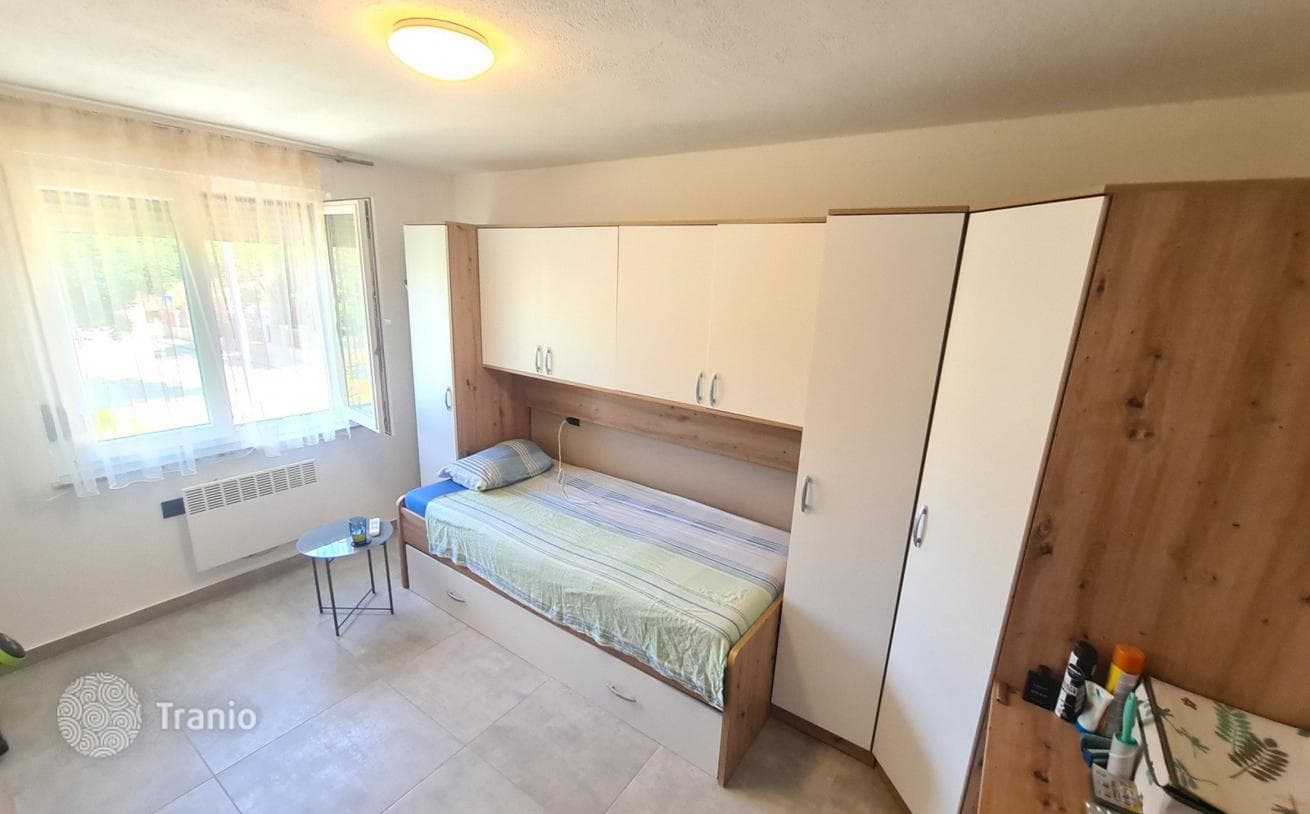 3-Bedroom Apartment near City Center in Pula, photo 4