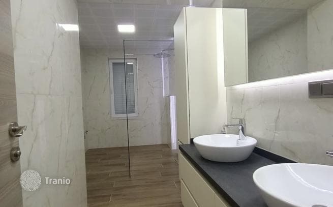 2-Bedroom (2+1) Renovated Apartment 400 m from the Waterfront in Konyaalti, Antalya, photo 2
