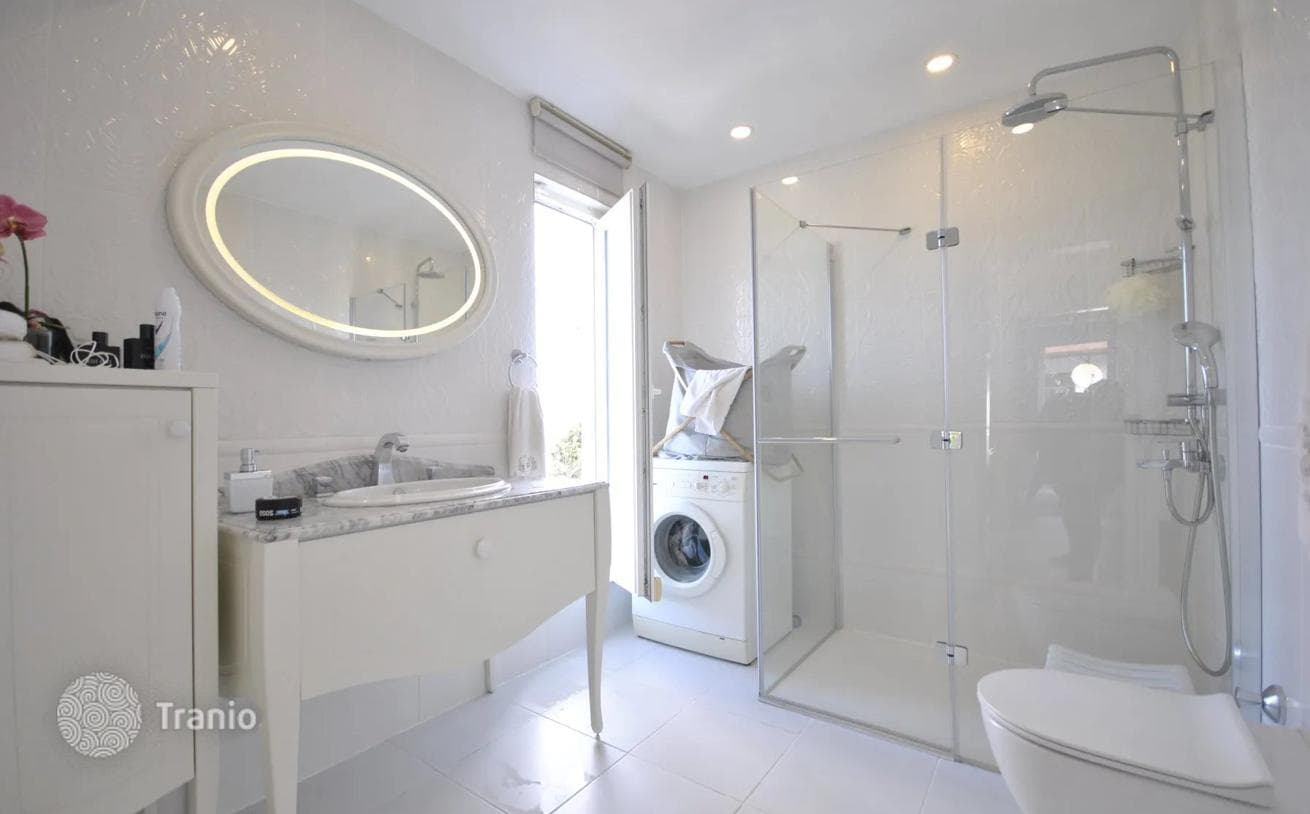 2-Bedroom Villa in Kemer, Turkey