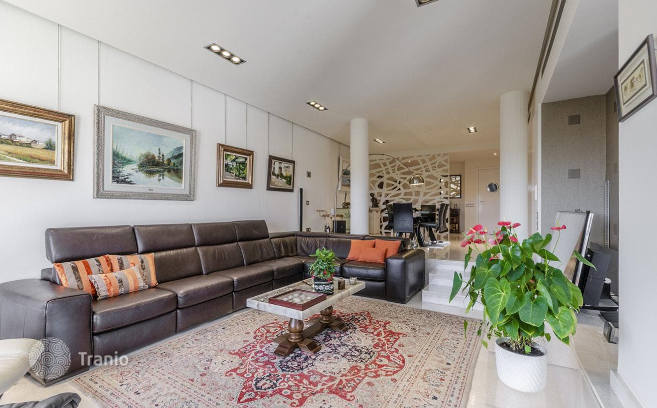 4-комнатная квартира 350 м² в Барселоне, Испания