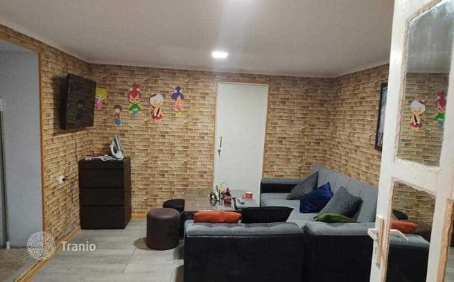 6-Bedroom Apartment in Old Tbilisi, Tbilisi, photo 3