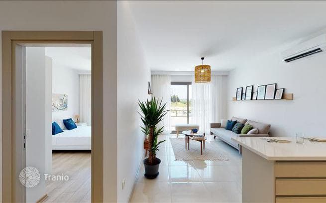 New Apartments with Water Park and Pools 500 m from the Beach in Mersin, photo 2