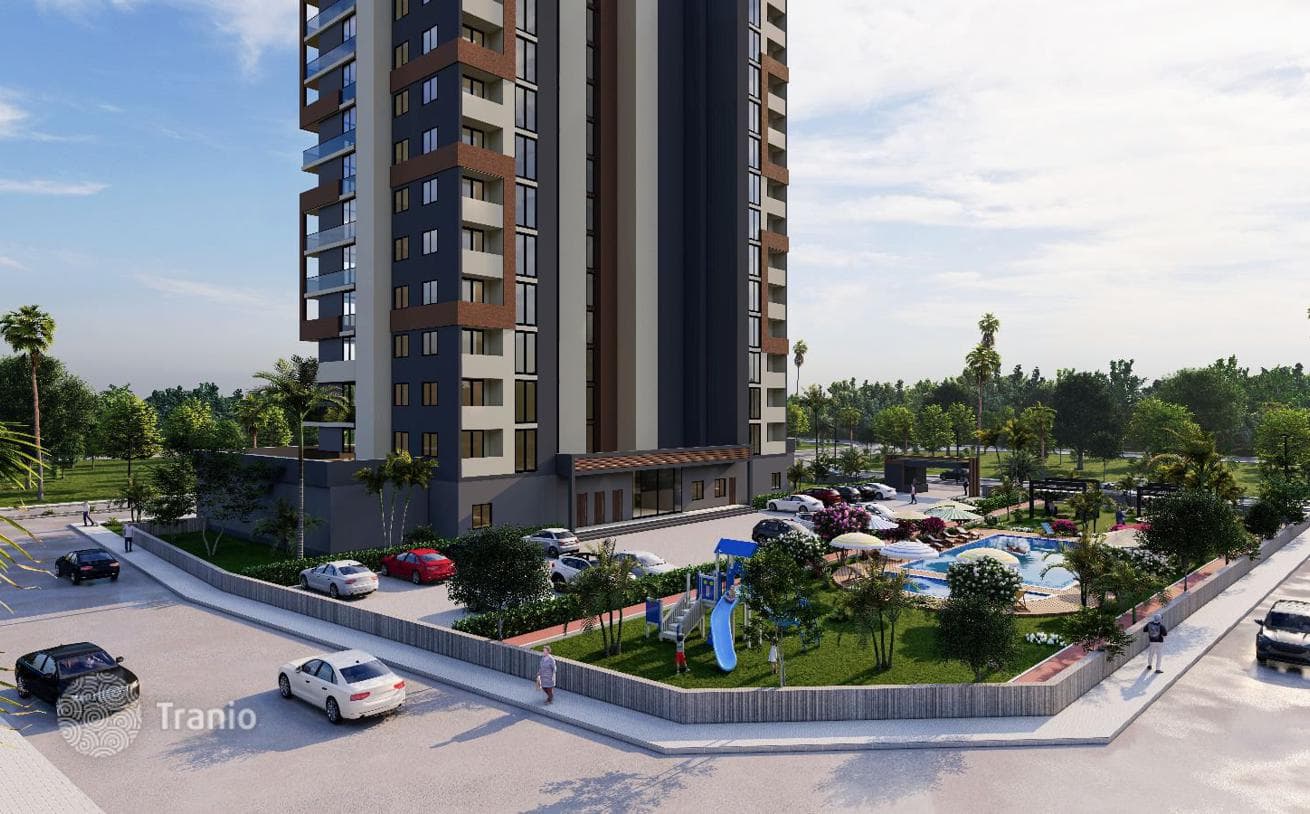 3-Bedroom Apartments with Shared Pool and Parking in Mersin, Turkey