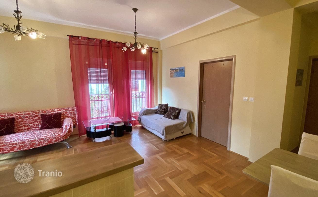 2-Bedroom Apartment with Pool in Budva, photo 3