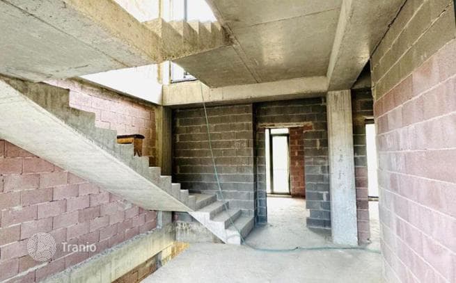 House 310 m² in Saburtalo, Tbilisi