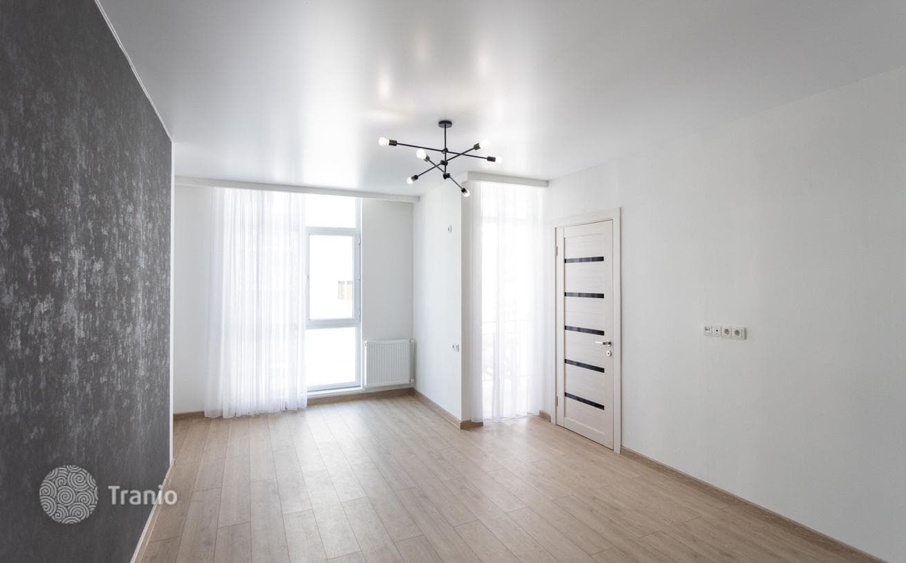 2-Bedroom Apartment with Mountain Views in Tbilisi