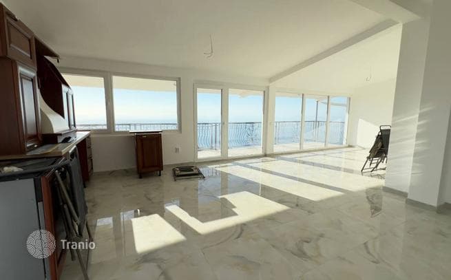 1-Bedroom Apartment with Sea View in Dobrota, Bar, Montenegro, photo 3