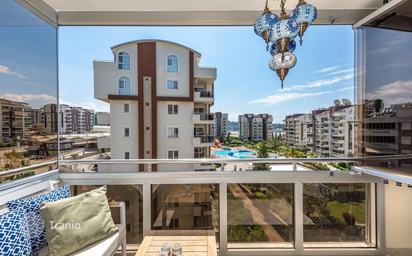 2-Bedroom Apartment with Sea View in Avsallar, Alanya