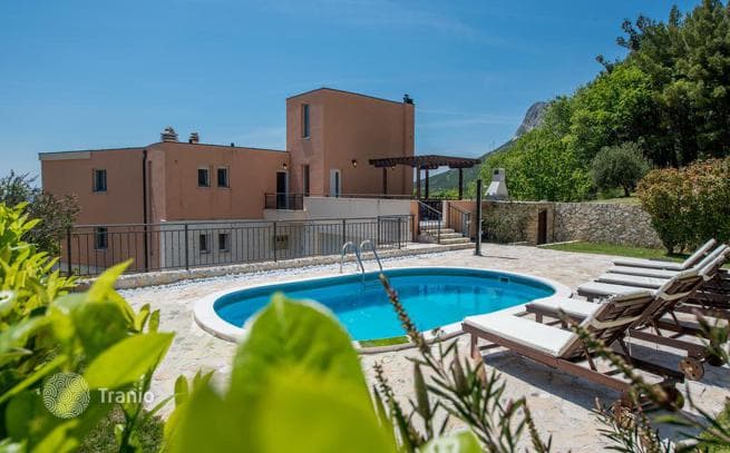 4-Bedroom Villa in Split, Croatia, photo 3