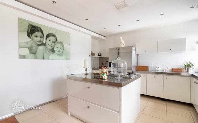6-комнатная квартира 180 м² в Районе II, Венгрия, фото 5