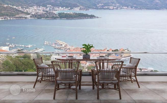 2-Bedroom Apartment with Sea View in Komosevina, Budva, photo 5