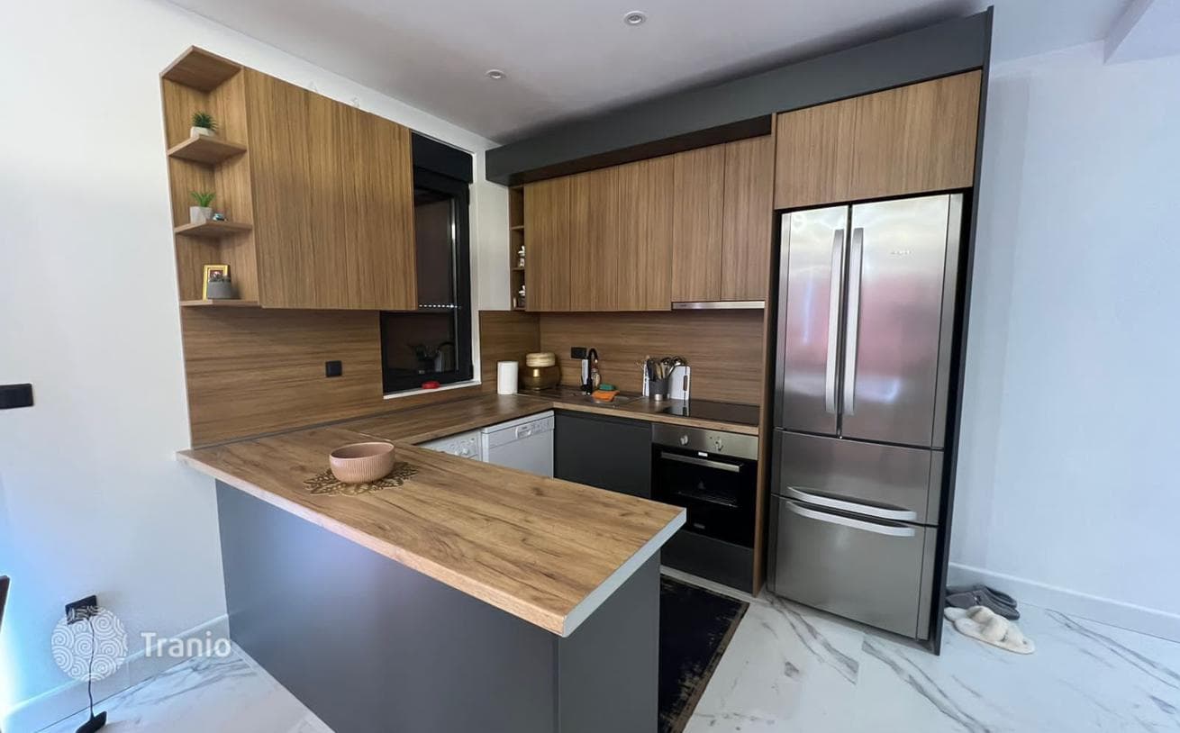 1-Bedroom Apartment with Sea View in Becici, Budva, photo 4