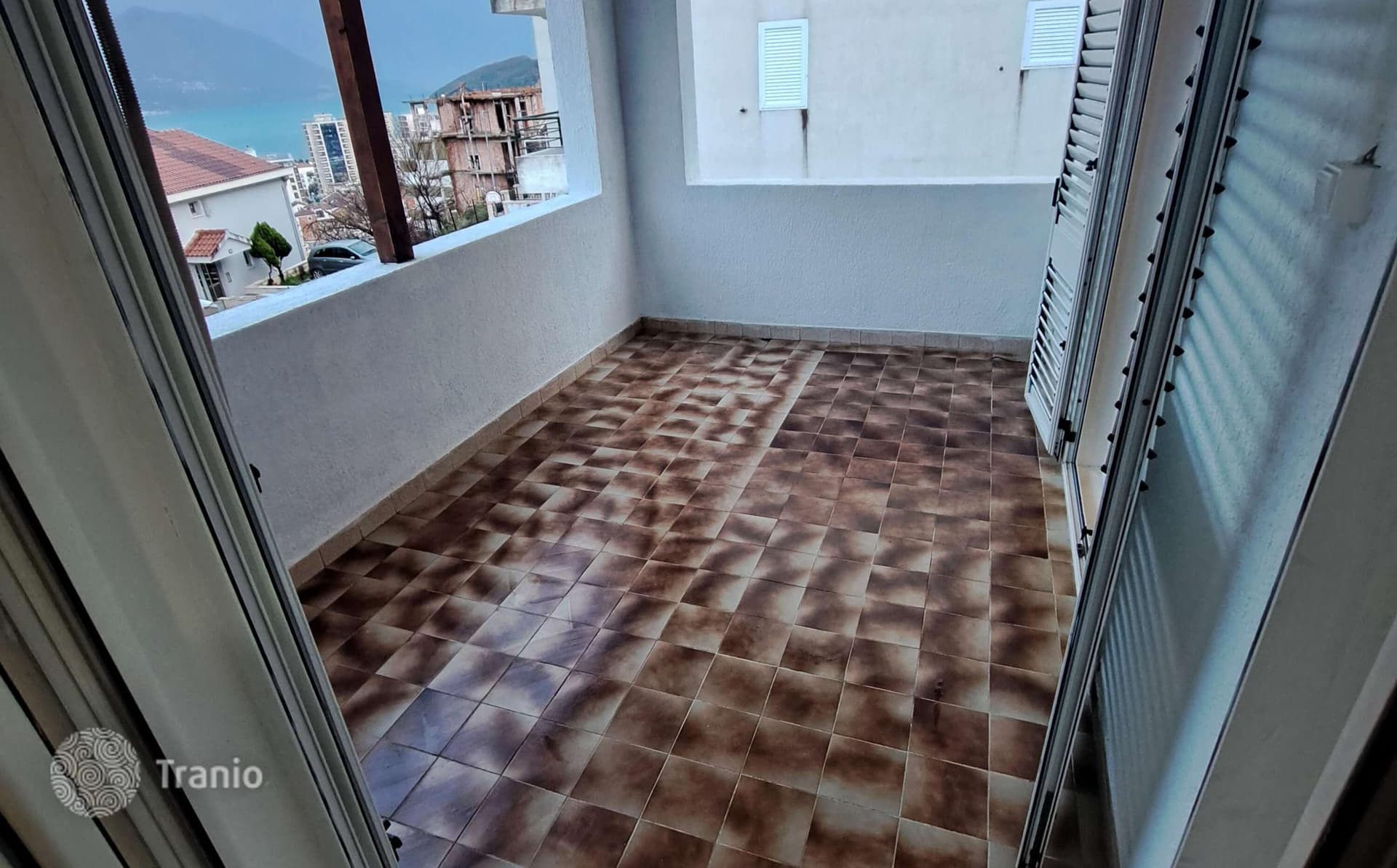2-Bedroom Apartment with Sea View in Budva, photo 3