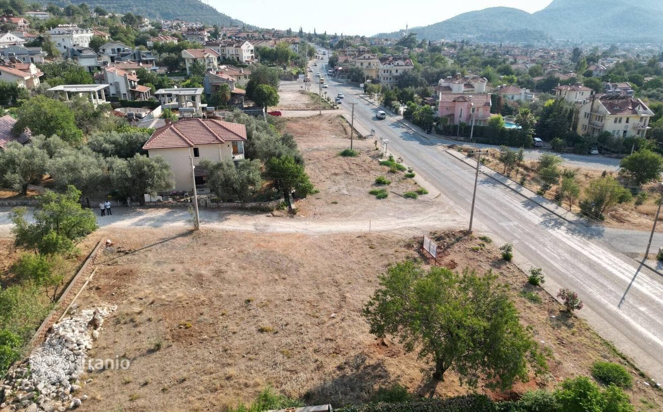 4-Bedroom Villa with Private Pool and Large Garden in Oludeniz, Fethiye, photo 2