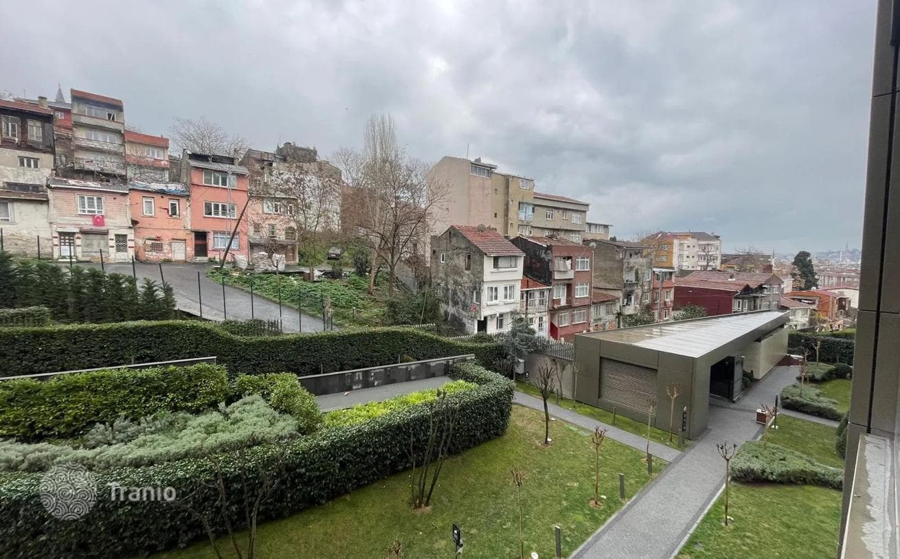 1-Bedroom Apartment in Beyoglu, Istanbul, photo 2