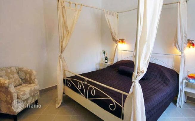 2-Bedroom Beachfront Stone House with Bay Views in Hvar, Croatia, photo 5
