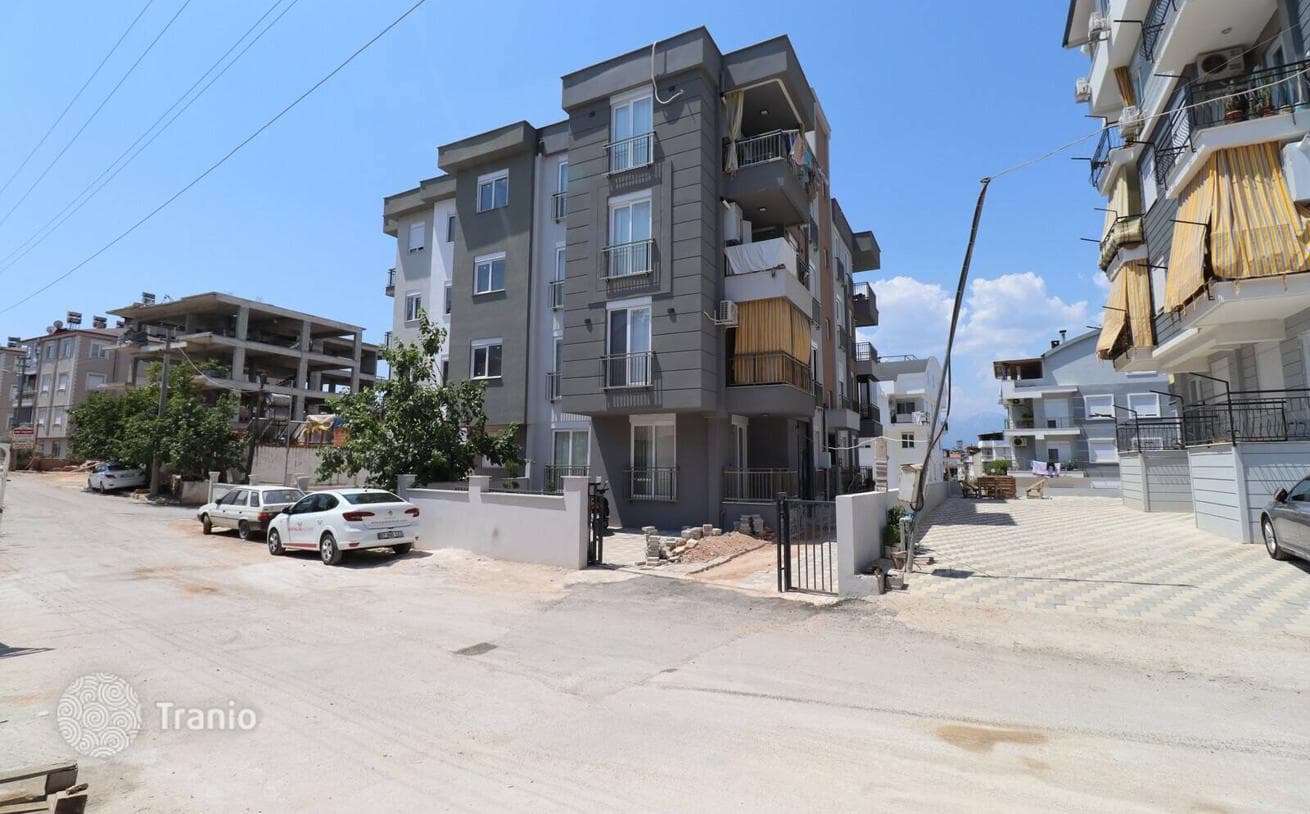2-Bedroom Apartments 900 m from Tram Stop in Kepez, Antalya