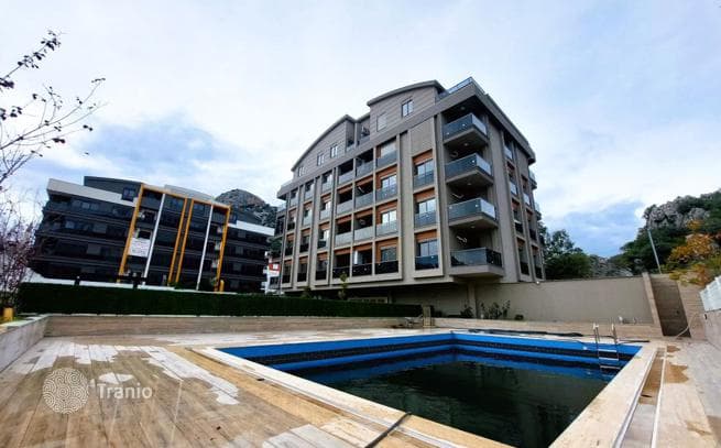 1-Bedroom (1+1) Apartment Near Toros Mountains in Konyaalti, Antalya, photo 2