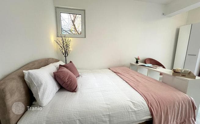 1-Bedroom Apartment with Garden Access in Djenovici, Herceg Novi, photo 2
