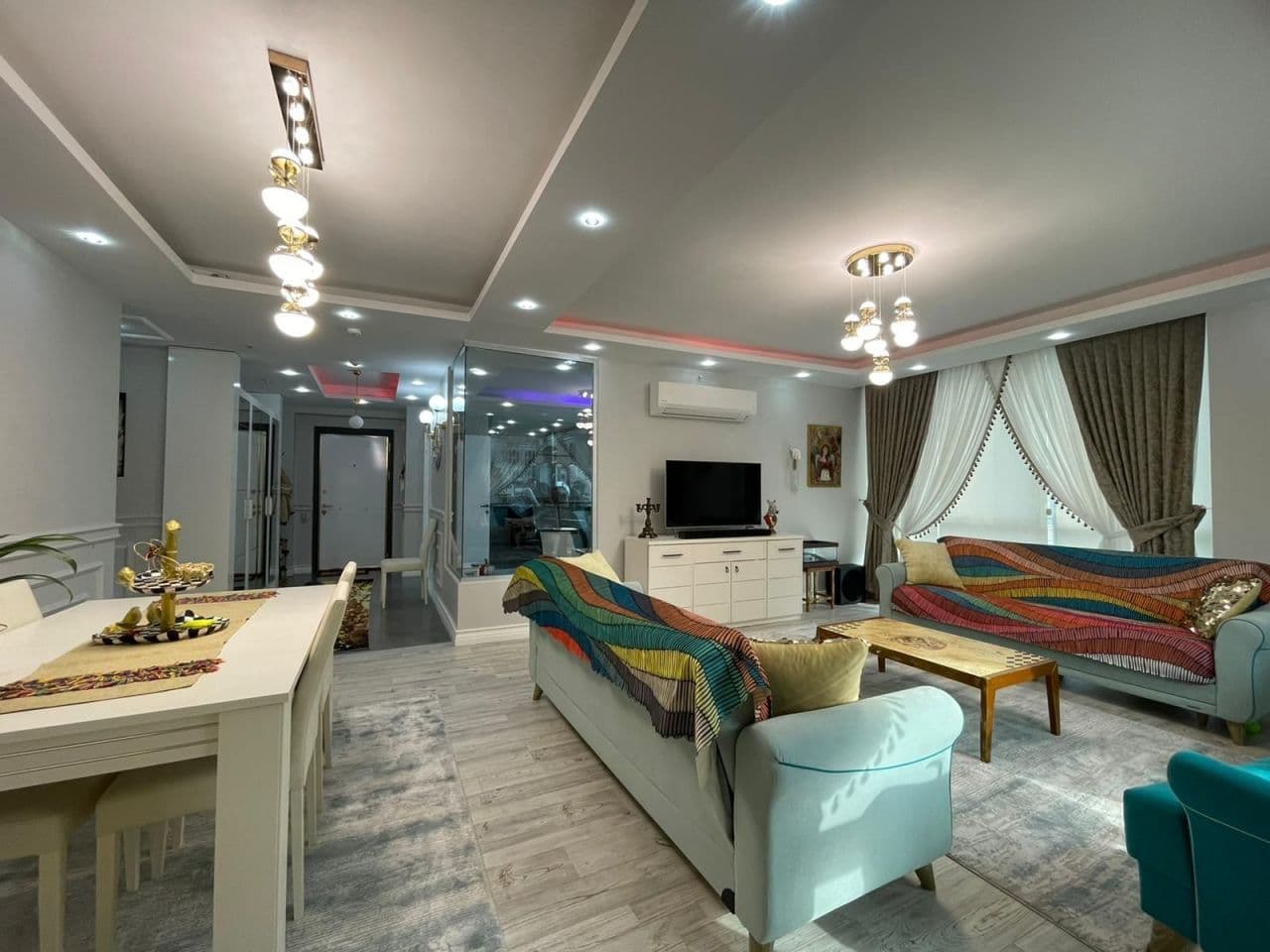 Квартира в Мерсине, Турция, 210 м²