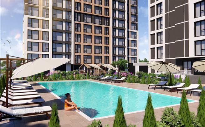 New Guarded Residential Complex with Pools in Istanbul