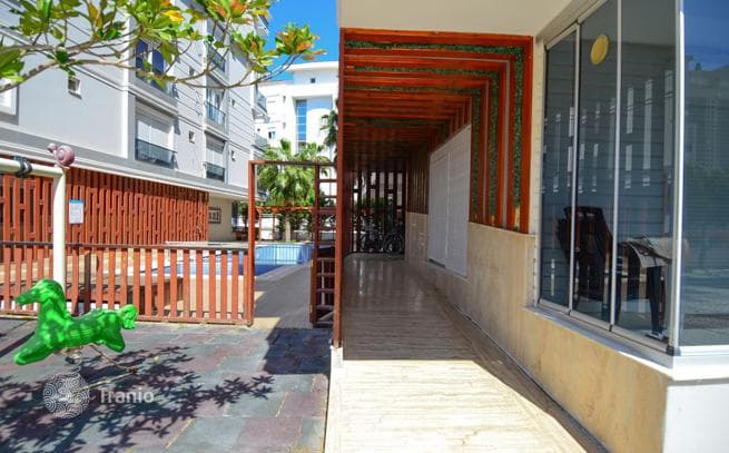 4+1 Duplex with Mountain and Pool Views in Konyaalti, Antalya