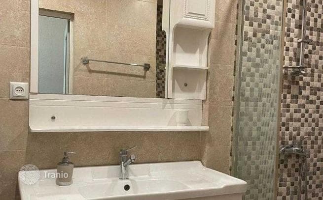 2-Bedroom Apartment in Old Tbilisi, Tbilisi, photo 3