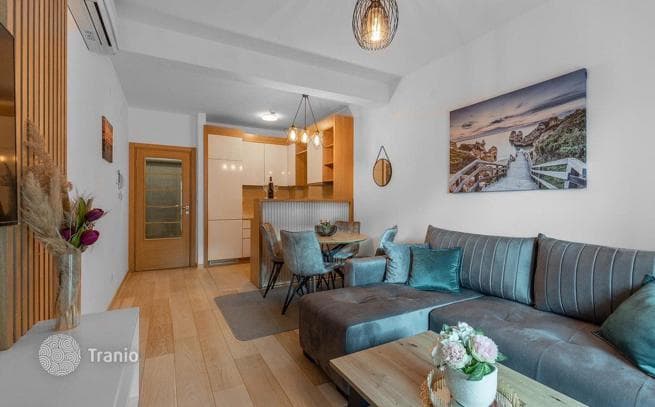 2-Bedroom Apartment with Sea View in Przno, Budva, photo 2