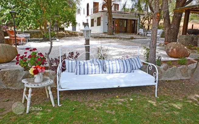 3-Bedroom Villa with Private Pool in Gumbet, photo 2