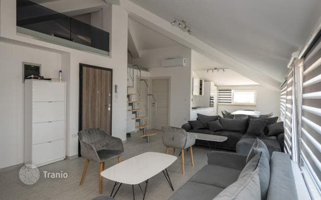 6-Bedroom Apartment in Valbandion, photo 4