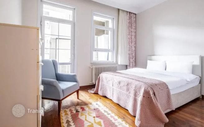 9-Bedroom Apartment in Sisli, Istanbul, photo 4