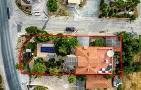 3-Bedroom Villa with 7,256 m² Plot in Agios Tichon, Limassol, photo 5