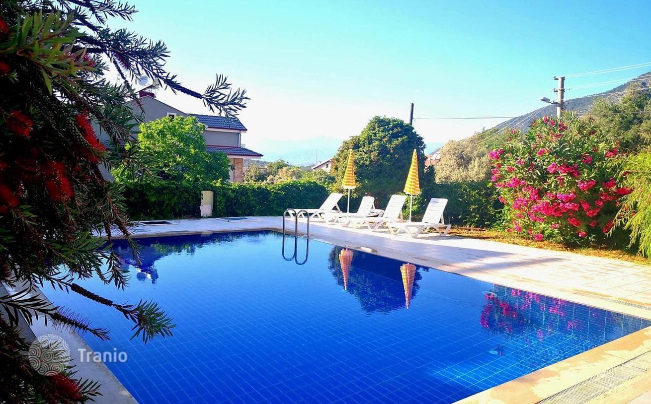 3-Bedroom Apartment with Shared Pool in Turkey