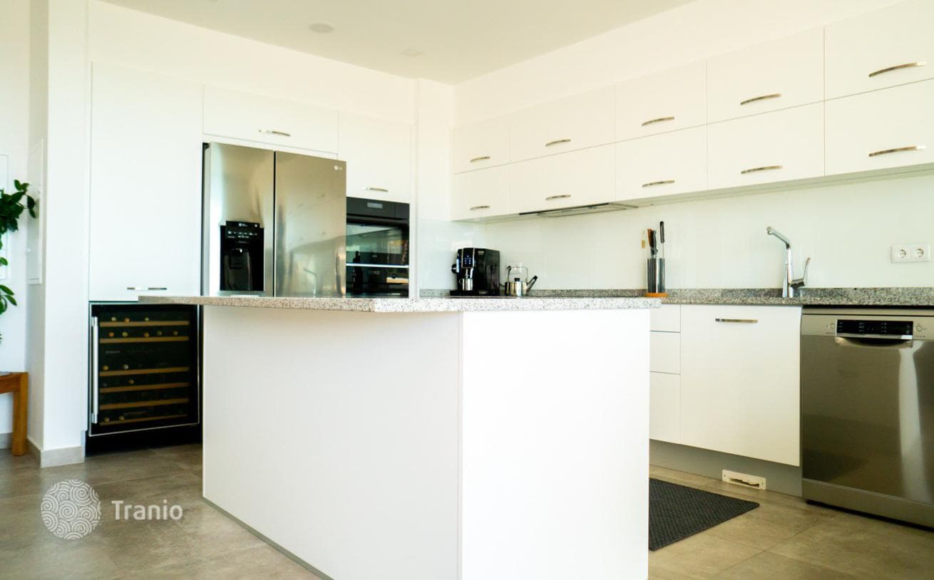 4-Bedroom Apartment with Sea View in Lagos, Faro, photo 5