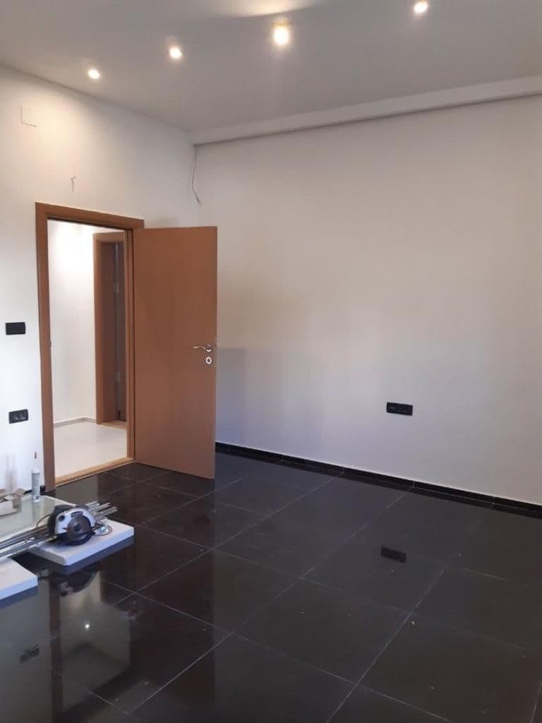 Квартира в Херцег-Нови, Черногория, 130 м², фото 3