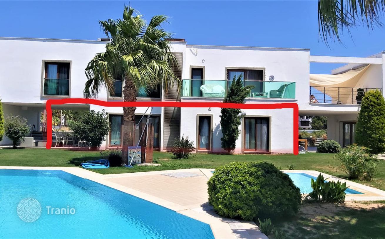 Beachfront Apartment with Shared Pools in Bodrum, photo 5