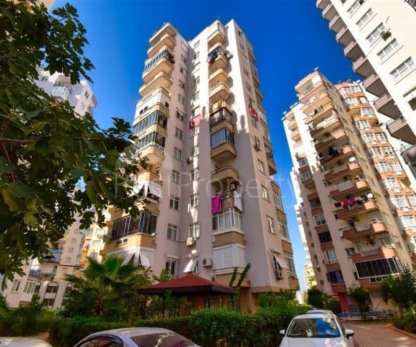Квартира в Анталии, Турция, 130 м²