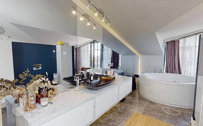 3-Bedroom Apartment in Sisli, Istanbul, photo 4